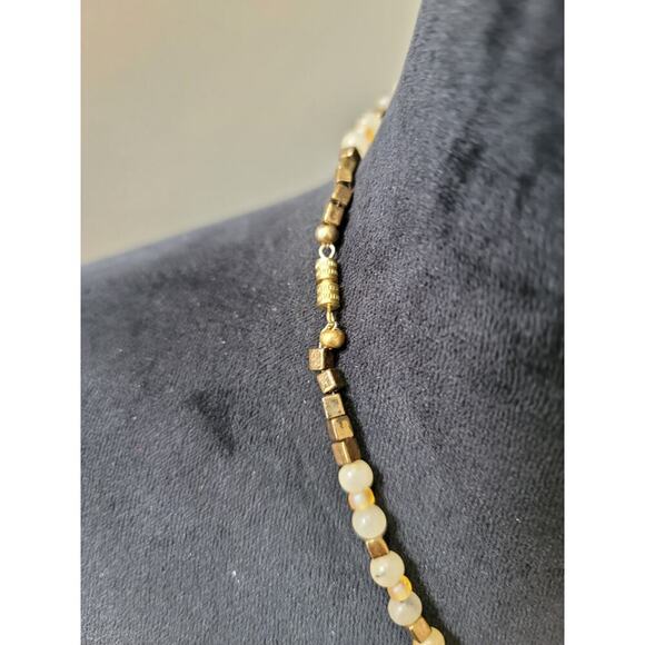 Women's Blue And Gold Glass Beaded Necklace With Barrel Screw Clasp Lock - Picture 6 of 6